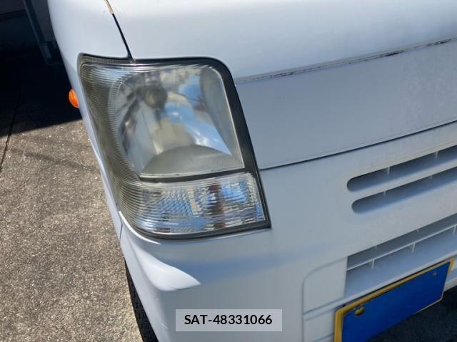 Mazda SCRUM VAN 2011-09 8101737-6