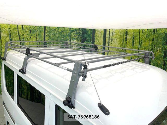 Mazda SCRUM VAN 2023-11 8231671-18