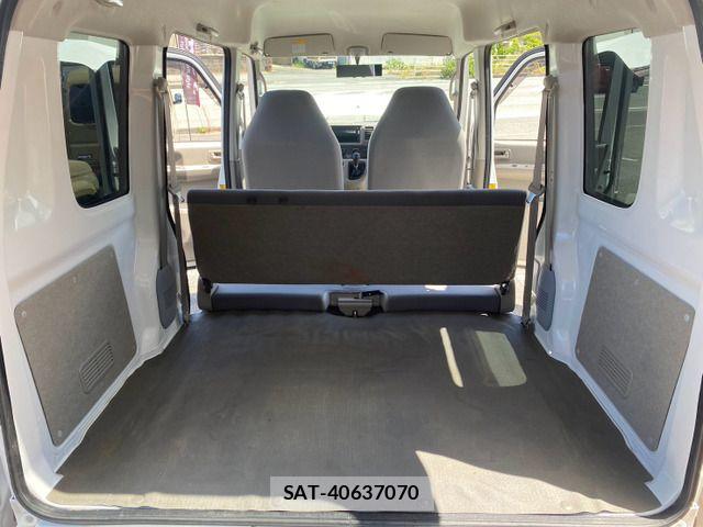 Mazda SCRUM VAN 2010-06 8355541-17