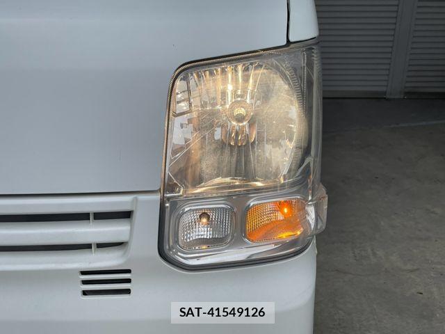 Mazda SCRUM VAN 2015-10 8372157-15