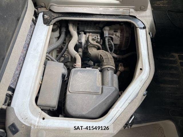 Mazda SCRUM VAN 2015-10 8372157-17