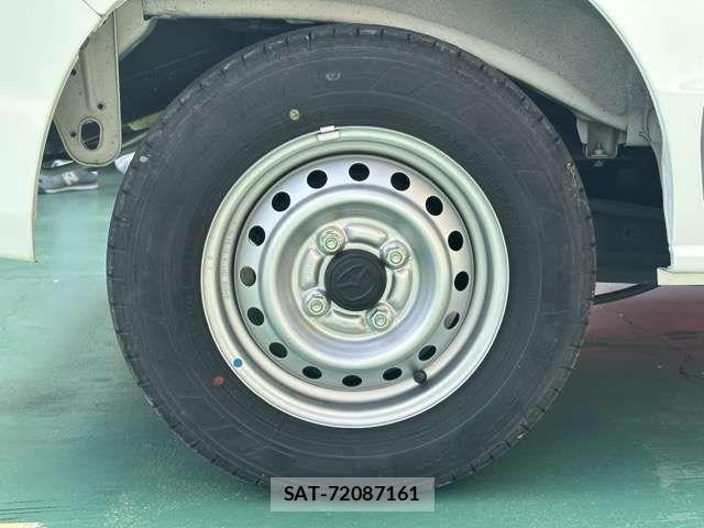Mazda SCRUM VAN 2022-09 8486054-13