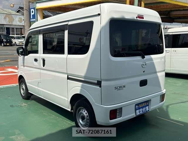 Mazda SCRUM VAN 2022-09 8486054-3