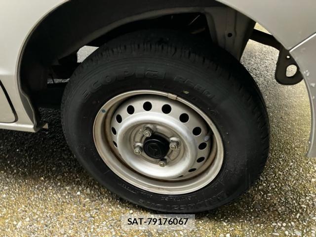 Mazda SCRUM VAN 2020-08 8527199-6