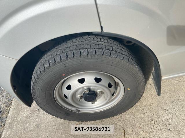 Mazda SCRUM VAN 2018-09 8563478-11