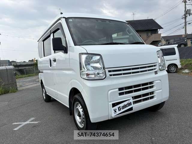 Mazda SCRUM VAN 2020-07 8628761-9