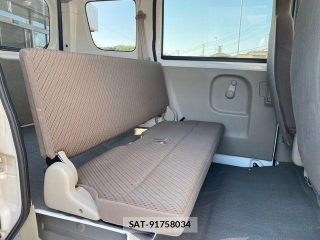 Mazda SCRUM VAN 2015-06 8628760-14