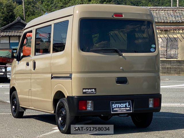 Mazda SCRUM VAN 2015-06 8628760-7