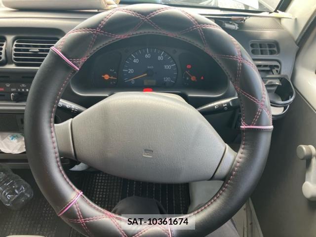 Mazda SCRUM VAN 1999-01 8661409-12