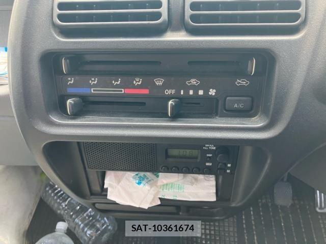 Mazda SCRUM VAN 1999-01 8661409-13