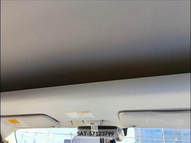 Mazda SCRUM VAN 2020-09 2004461-11