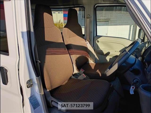 Mazda SCRUM VAN 2020-09 2004461-12