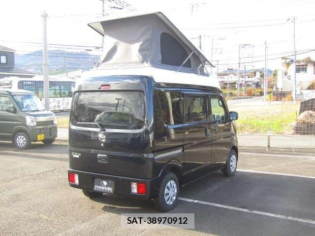 Mazda SCRUM VAN 2024-01 3775885-10