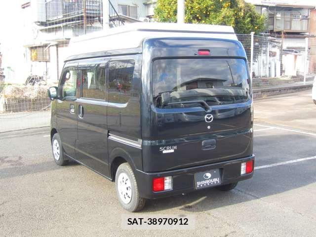 Mazda SCRUM VAN 2024-01 3775885-6