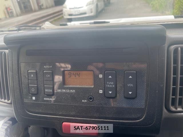 Mazda SCRUM VAN 2016-07 8075469-6
