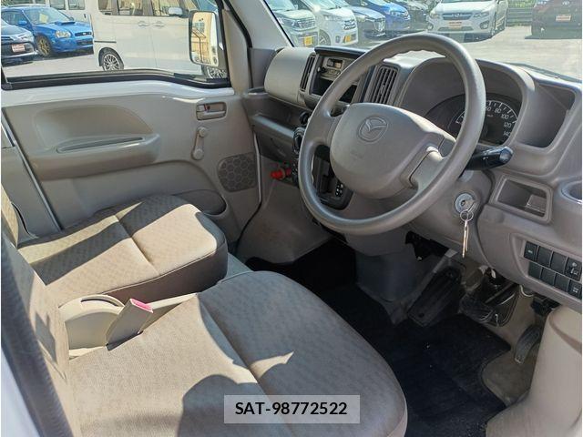 Mazda SCRUM VAN 2019-05 8210019-9