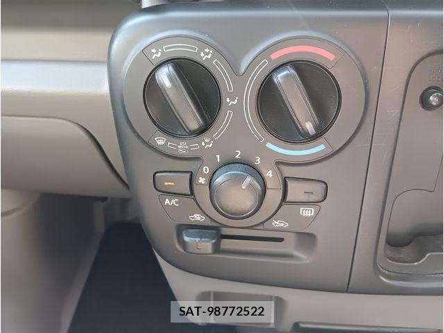 Mazda SCRUM VAN 2019-05 8210019-11