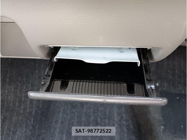 Mazda SCRUM VAN 2019-05 8210019-12
