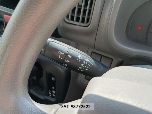 Mazda SCRUM VAN 2019-05 8210019-13