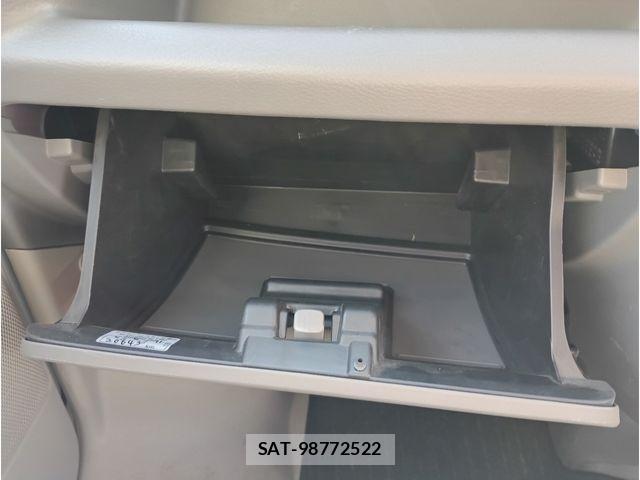 Mazda SCRUM VAN 2019-05 8210019-17