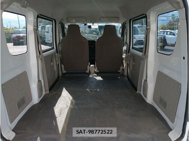 Mazda SCRUM VAN 2019-05 8210019-21