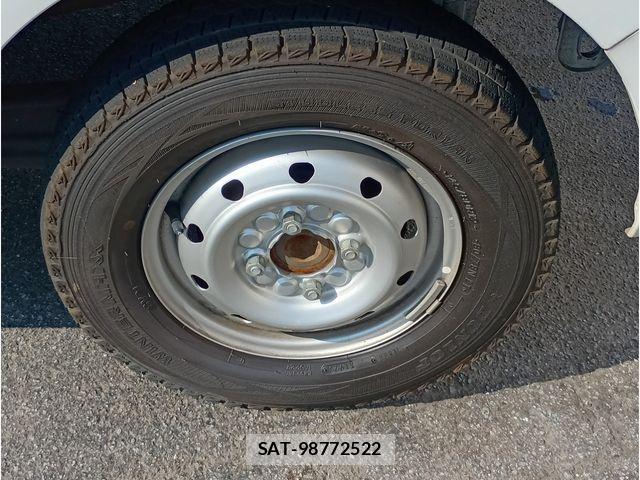 Mazda SCRUM VAN 2019-05 8210019-24