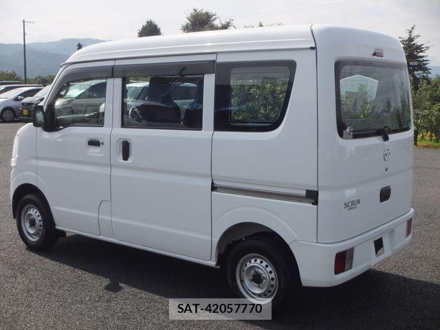 Mazda SCRUM VAN 2020-04 8246597-12