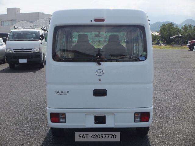 Mazda SCRUM VAN 2020-04 8246597-7