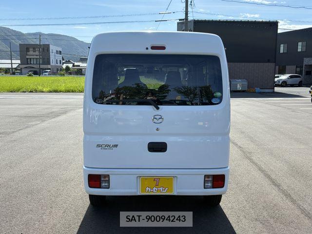 Mazda SCRUM VAN 2017-01 8368567-7