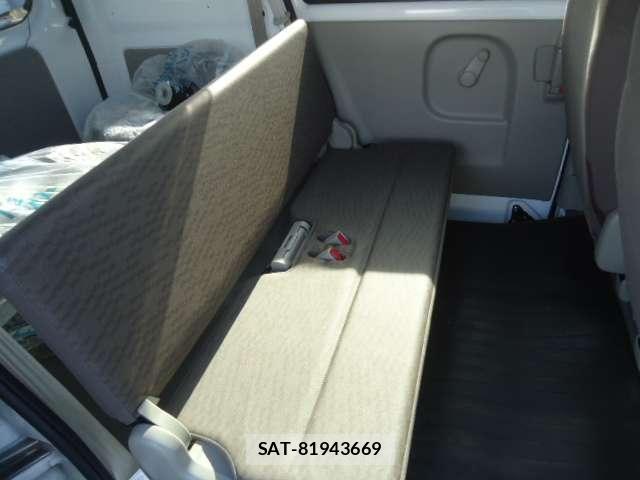 Mazda SCRUM VAN 2022-10 8368564-13