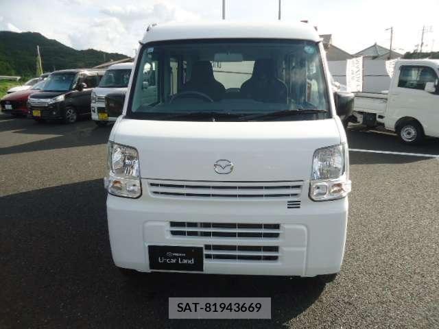Mazda SCRUM VAN 2022-10 8368564-5