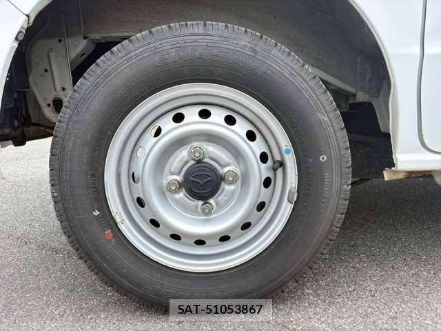Mazda SCRUM VAN 2018-06 8563480-11