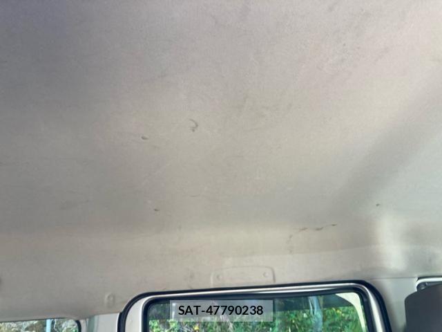 Mazda SCRUM VAN 2014-11 8628763-9