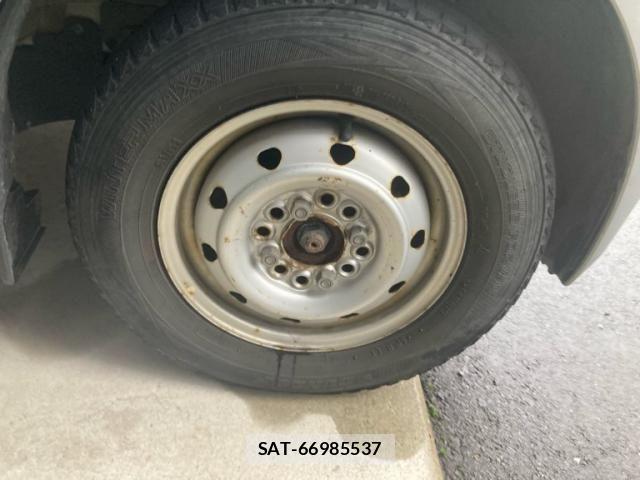 Mazda SCRUM VAN 2022-09 8686489-9