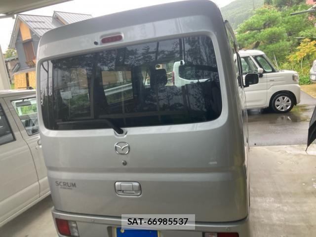 Mazda SCRUM VAN 2022-09 8686489-3