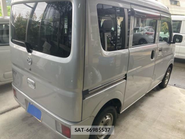 Mazda SCRUM VAN 2022-09 8686489-4