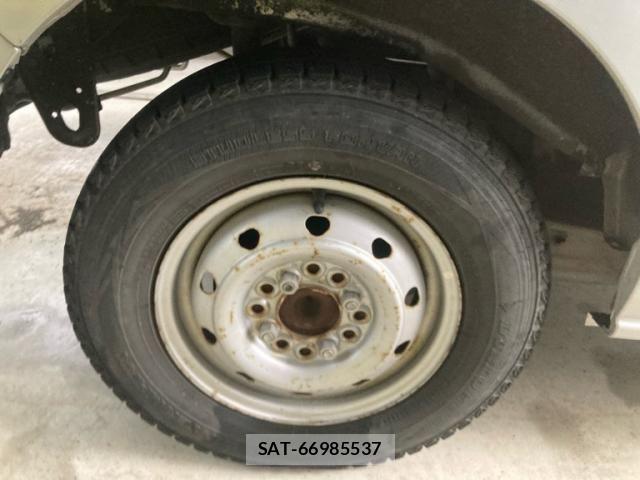 Mazda SCRUM VAN 2022-09 8686489-8