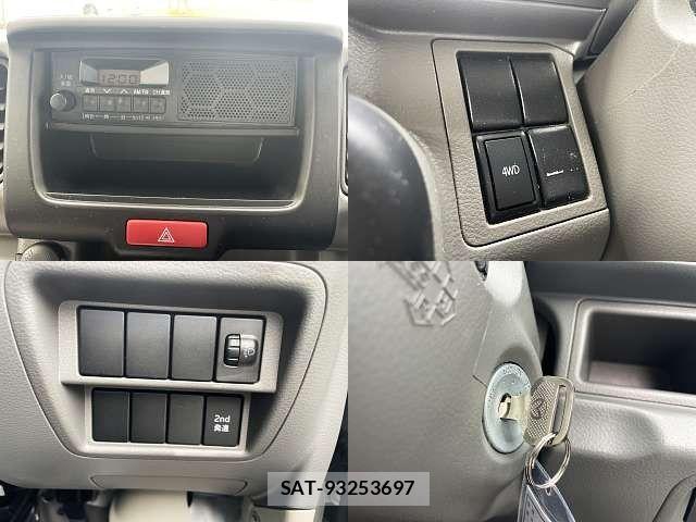 Mazda SCRUM VAN 2021-05 8745685-6