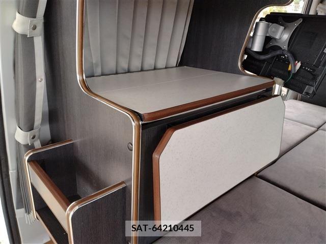 Mazda SCRUM VAN 2018-12 8831429-18