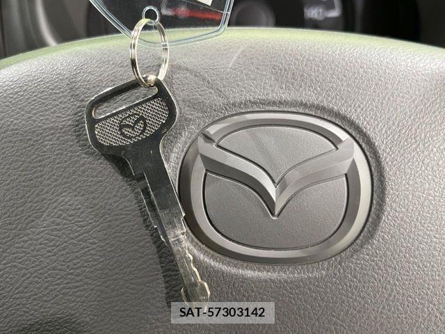 Mazda SCRUM VAN 2024-08 8850003-5
