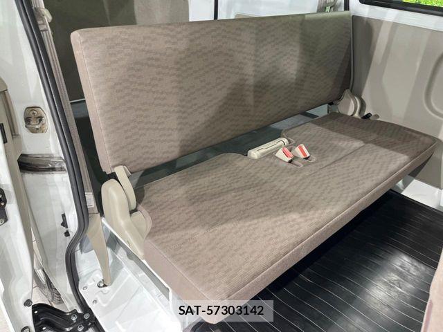 Mazda SCRUM VAN 2024-08 8850003-8