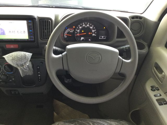 Mazda SCRUM 2025-02 3682550-5