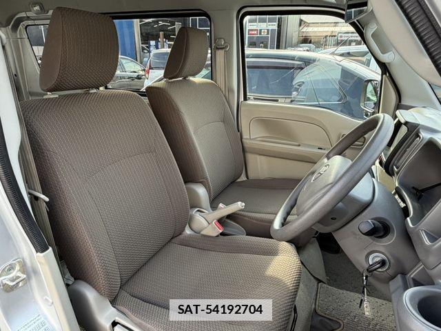 Mazda SCRUM 2023-10 7060589-15