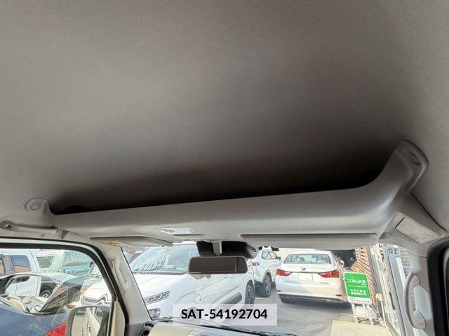 Mazda SCRUM 2023-10 7060589-19
