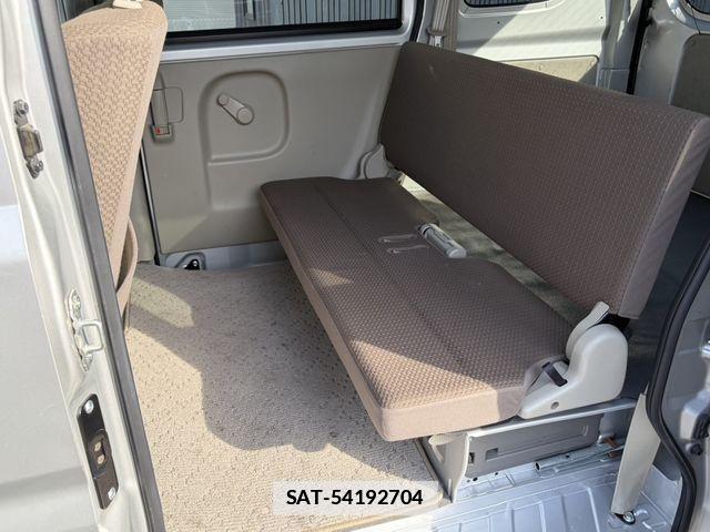 Mazda SCRUM 2023-10 7060589-21