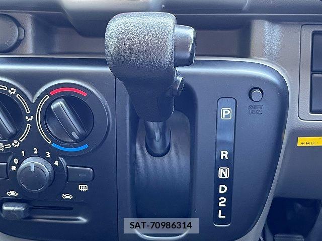Mazda SCRUM 2020-03 8038089-19