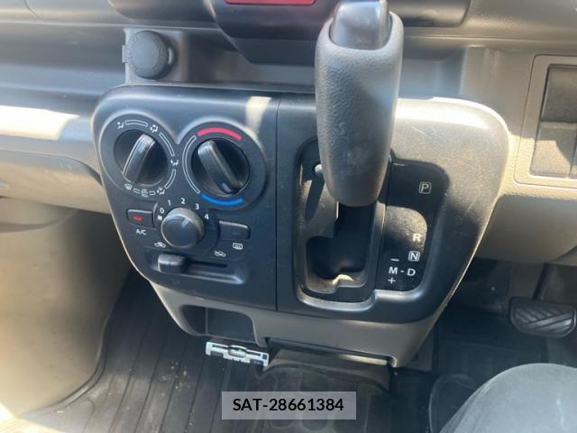 Mazda SCRUM 2015-11 8038088-19