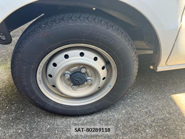 Mazda SCRUM 2011-09 8210024-10