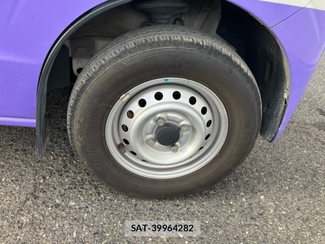 Mazda SCRUM 2018-10 8686493-4