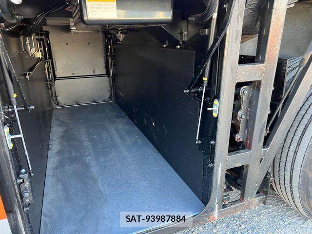 Hino Selega 2014-09 1474962-17